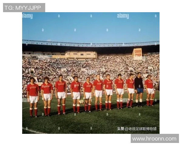 球星与足球队员关系紧张的原因解析及背后的复杂心理和利益冲突